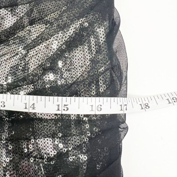 Tadashi Shoji Sequin w/Tulle Overlay One-Shoulder Cocktail Dress. Size 6 - Picture 12 of 15